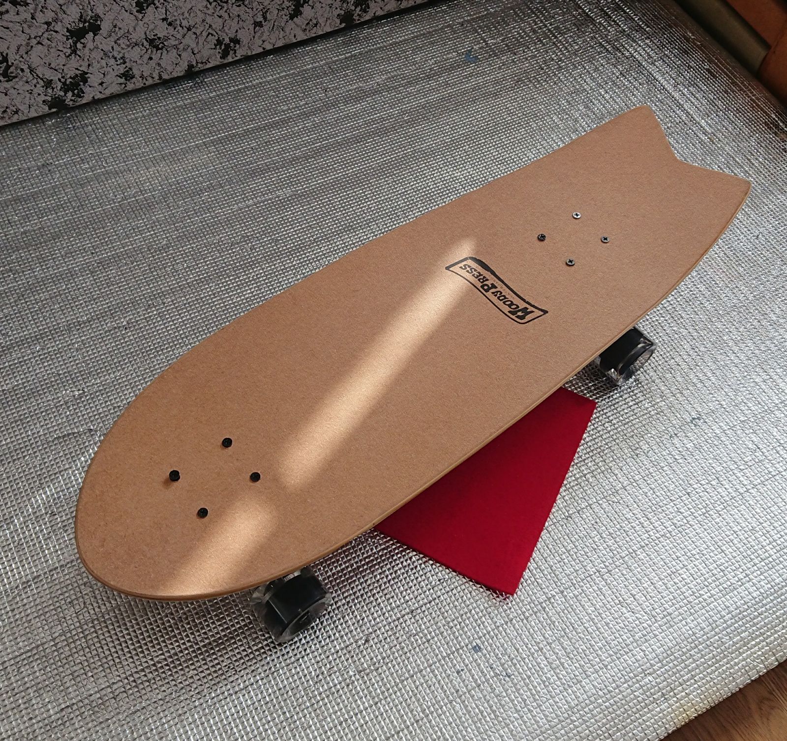 激安＜送込み＞WOODY PRESS 　ウッディー３０　サーフクルーザー 激安＜送込み＞WOODY PRESS ウッディー30 サーフクルーザー