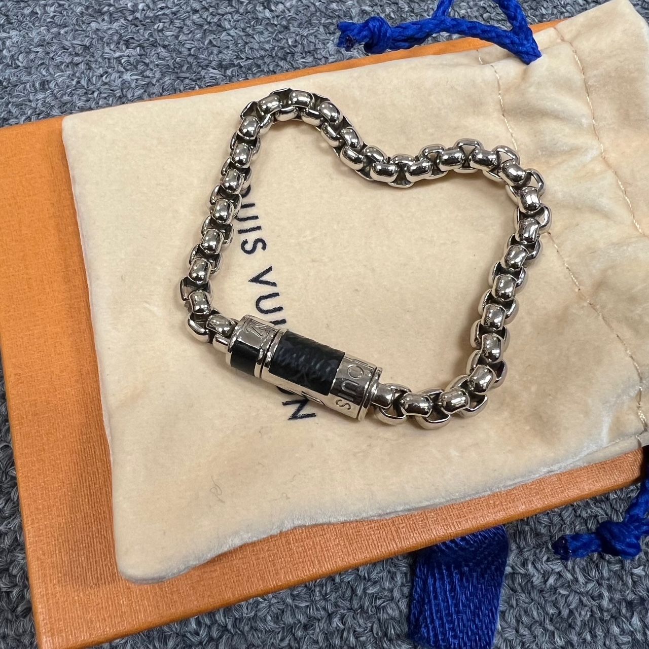 LOUIS VUITTON ブレスレット チェーン モノグラム エクリプス ルイ