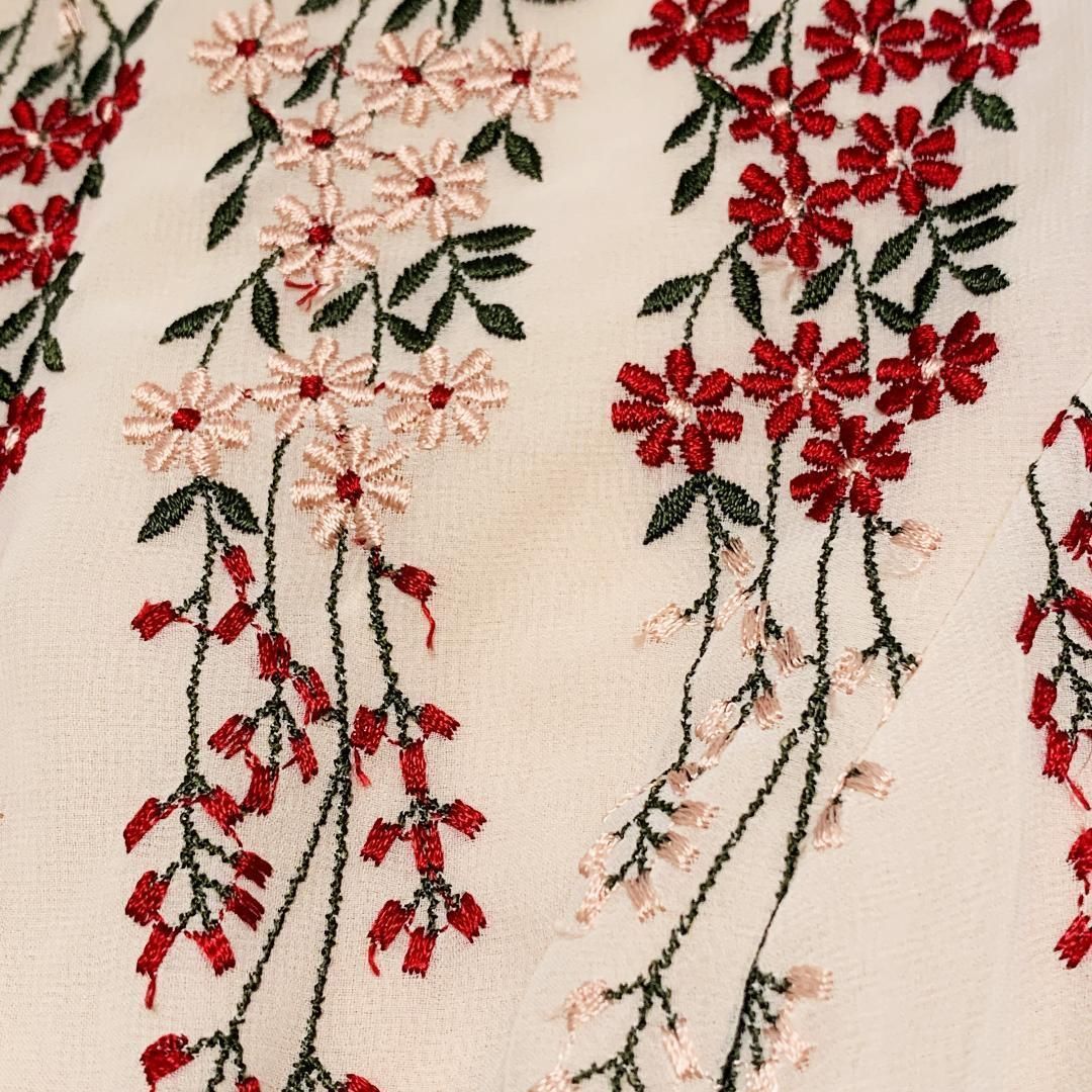 花柄刺繍ワンピース 0