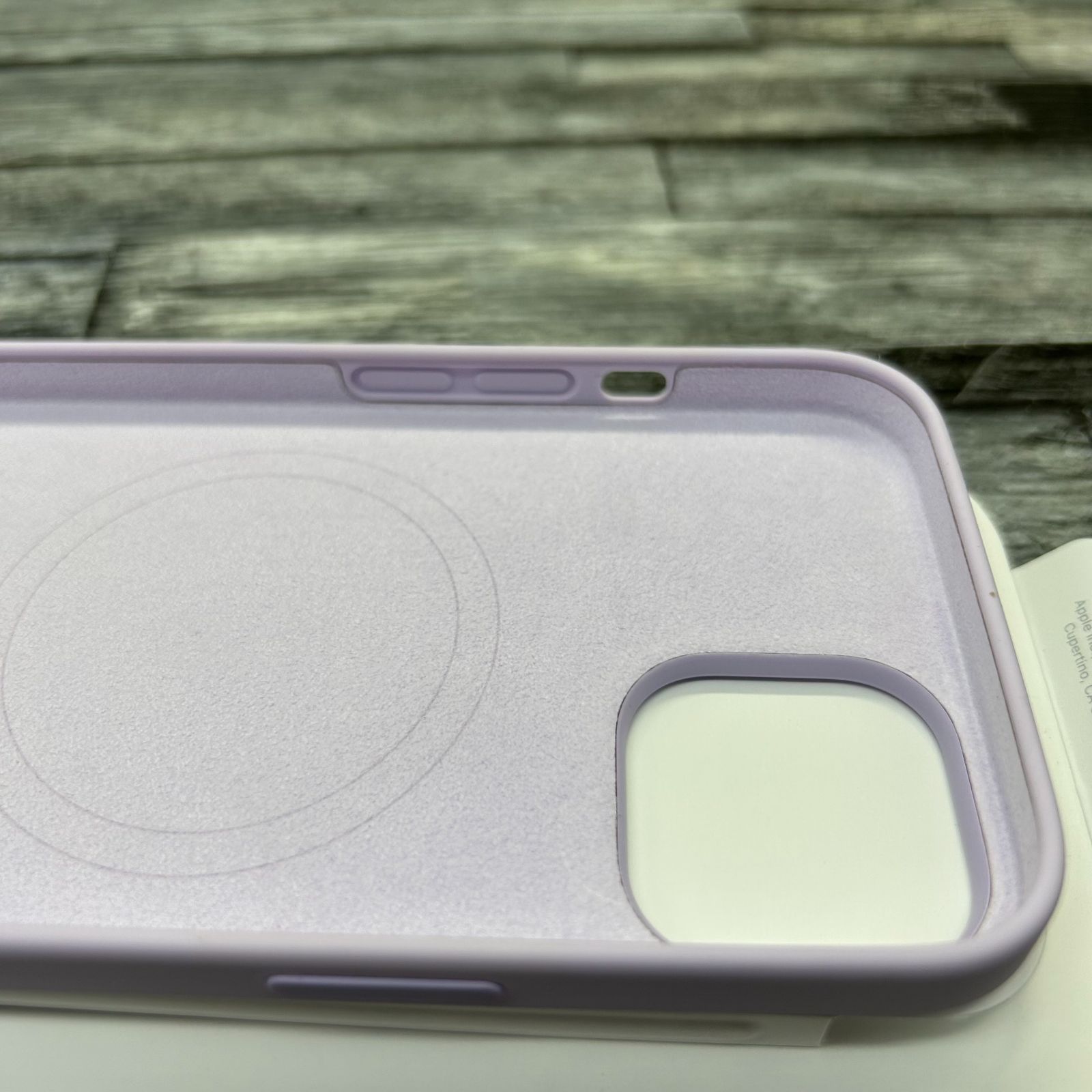 新品 Apple 純正 iPhone 14 シリコンケース ライラック 紫 