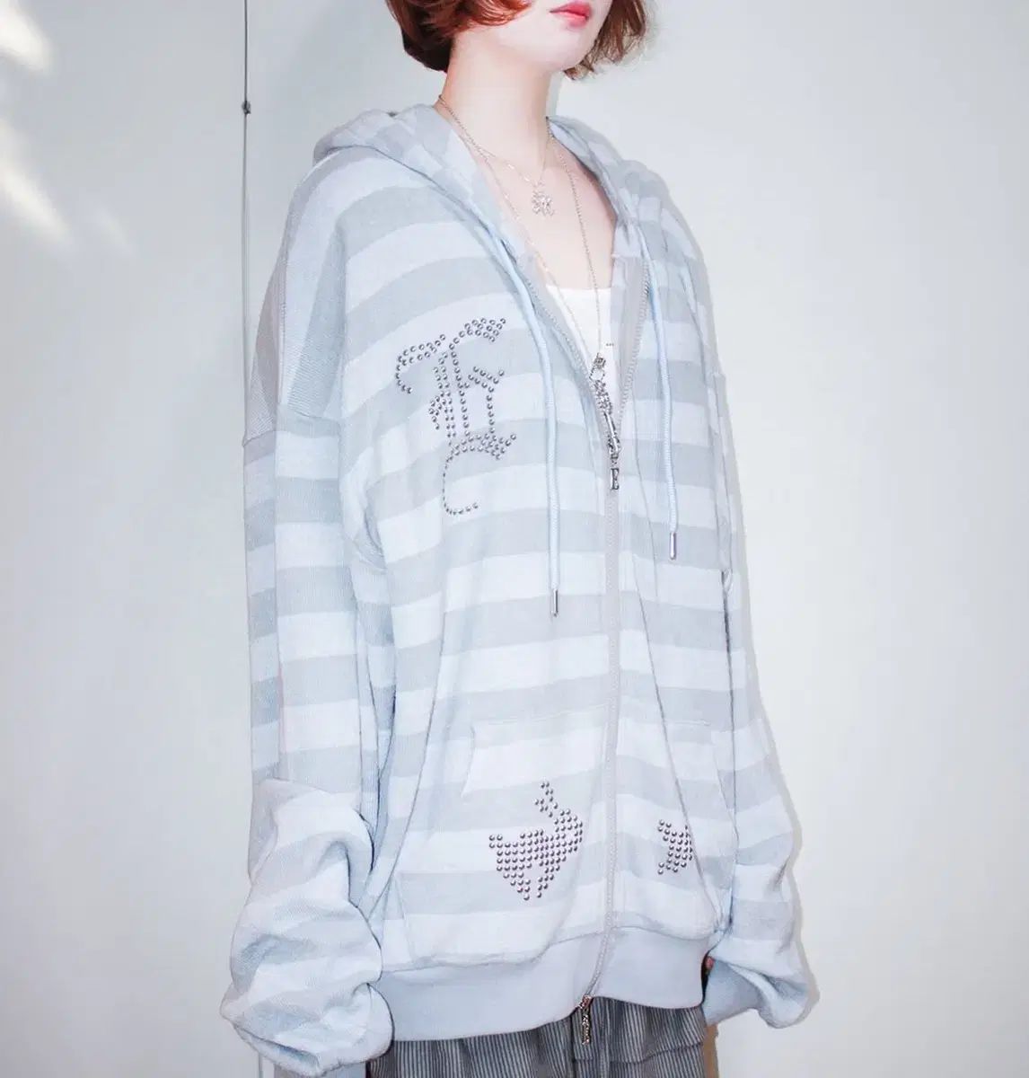 エッセイ eessay Haru フーディー スカイブルー フードジップアップ