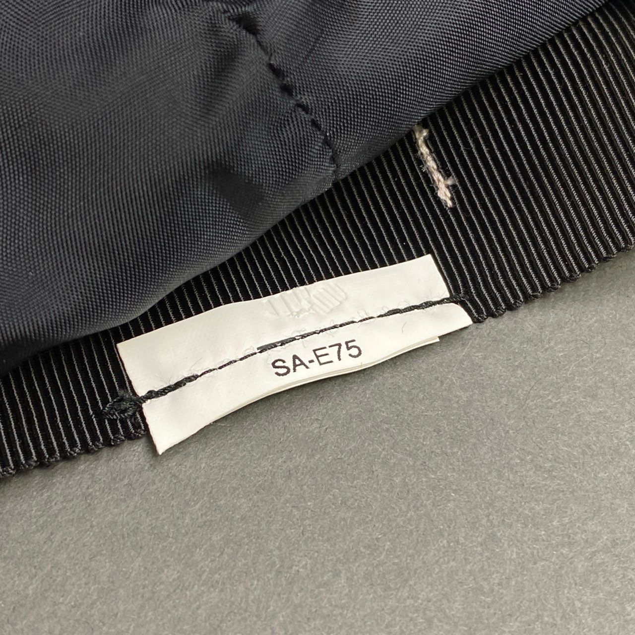h1 Sacai サカイ 23SS Eric Haze AS ONE Cap ロゴ刺繍キャップ