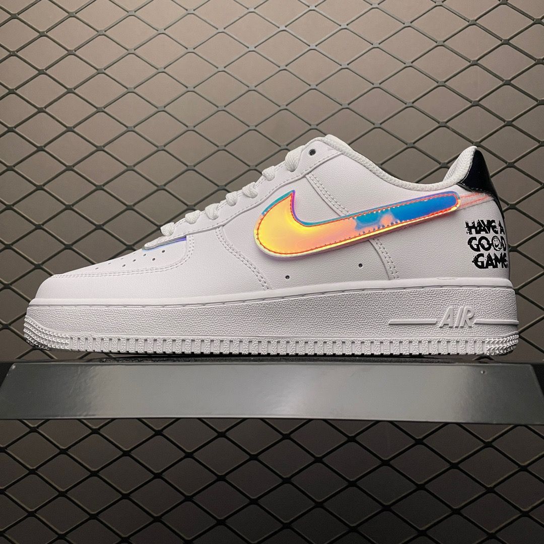 新品 ナイキ スニーカー エアフォース Nike Air Force 1 07 LV8 Good Game レディース/メンズ 男女兼用 23-28cm DC0710-191