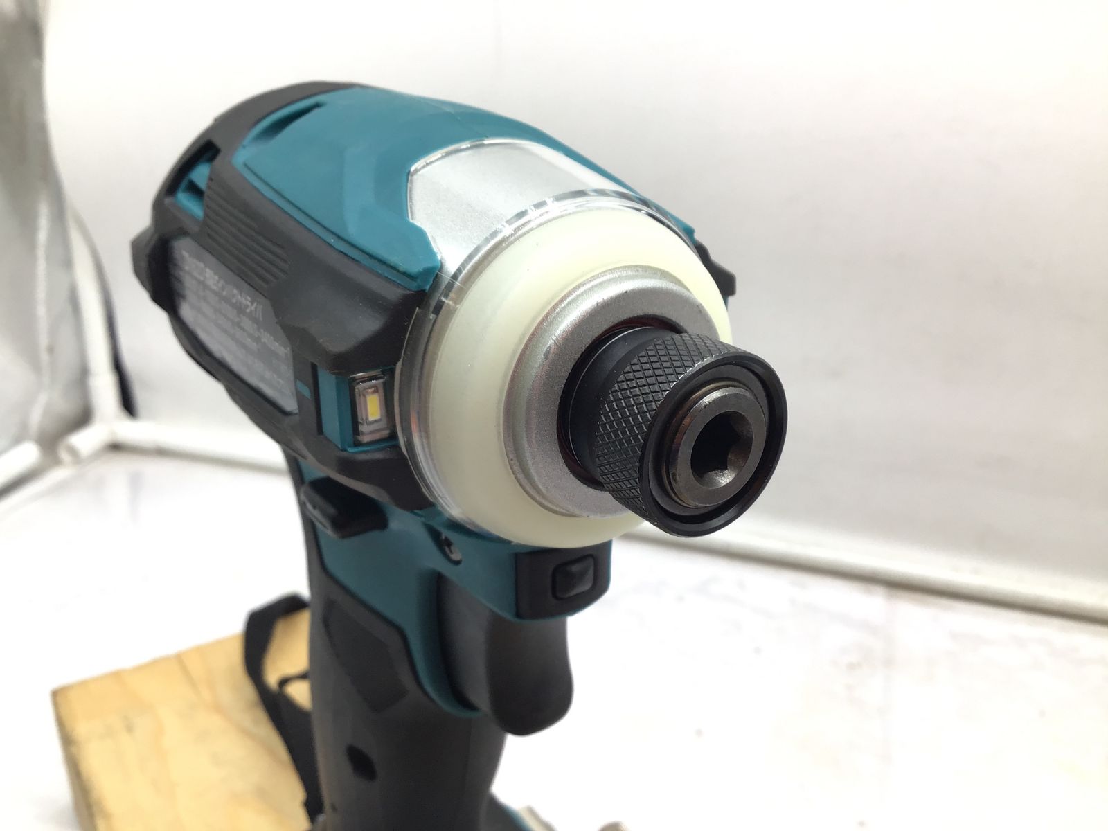 ☆未使用品☆makita マキタ 14.4V 充電式インパクトドライバー