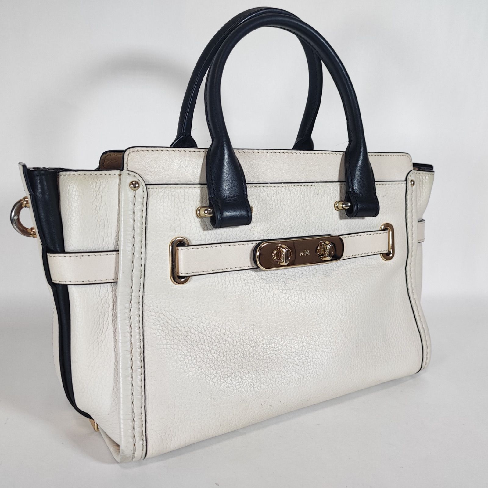 Coach コーチ ハンドバッグ 白 ホワイト - メルカリ