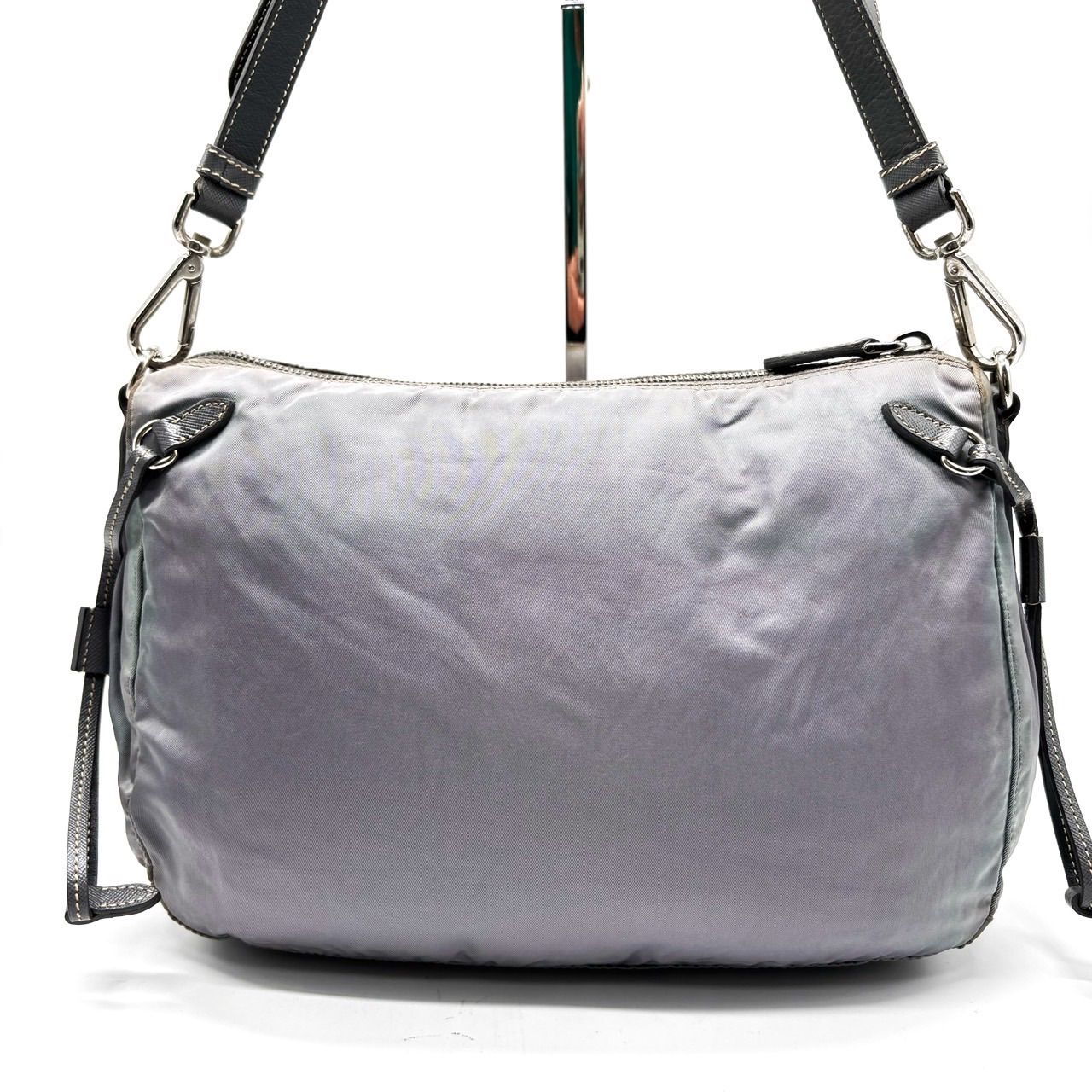 希少☆ PRADA プラダ ワンショルダーバッグ レザー 南京錠 金具 ロゴ型押 ✨格安✨ PRADA プラダ ワンショルダーバッグ トートバッグ ロゴ