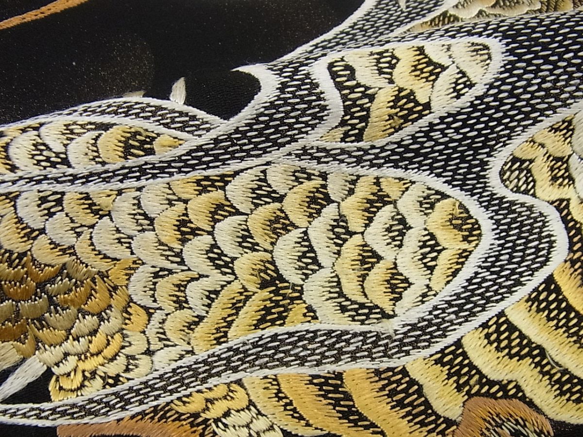 期間限定セール20％off○極上 訪問着 総手刺繍 龍 黒地 金糸 逸品3s629