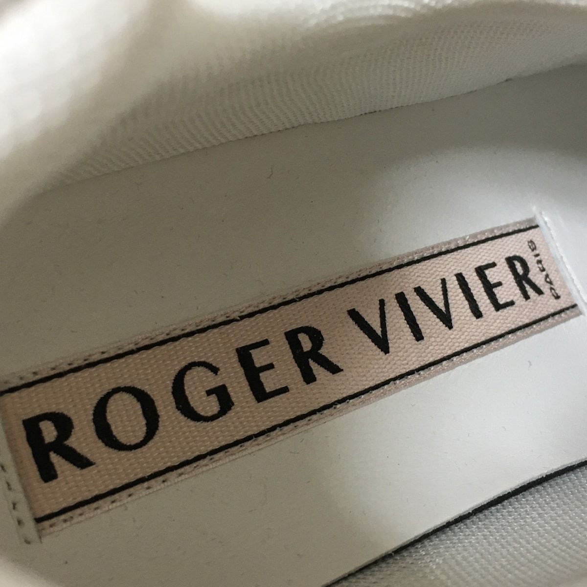 RogerVivier(ロジェヴィヴィエ) スニーカー 38 レディース - シルバー ...