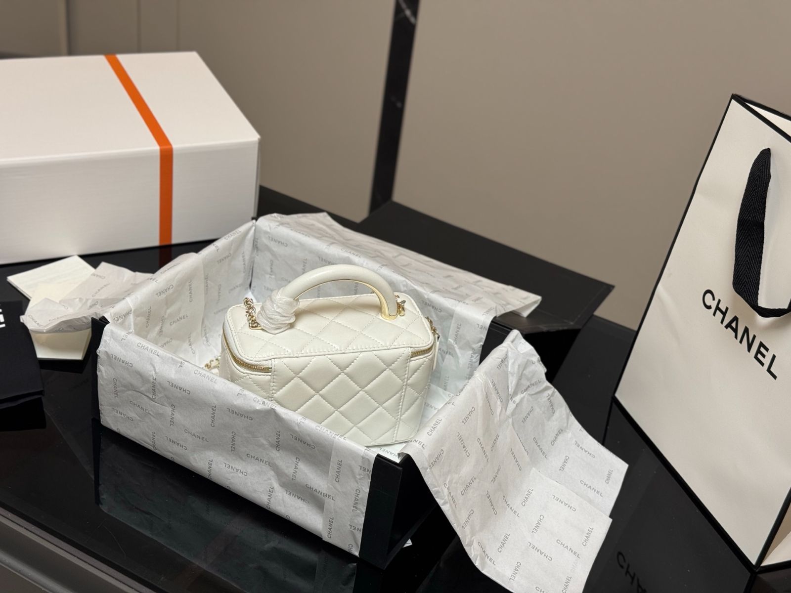 今日特価】Chanel ハンドル メイクボックス（17×11cm）-WTO輸入2
