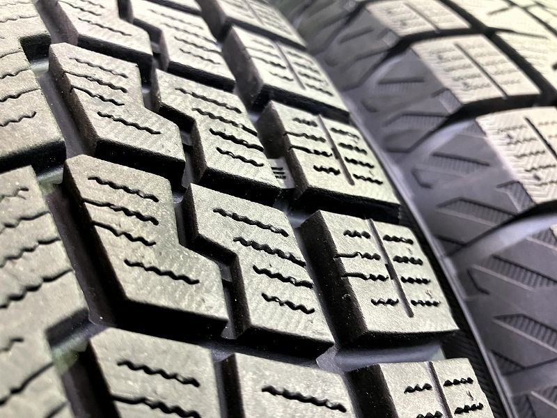 2025年新色！ YOKOHAMA スタッドレス ヨコハマ アイスガードIG70 165 70R14 4本 7ミリ 2021年