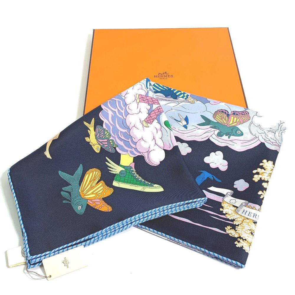 HERMES　エルメス　カレ90　私の雲　スカーフ エルメス カレ90 Sur Mon Nuage 私の雲 スカーフ シルク