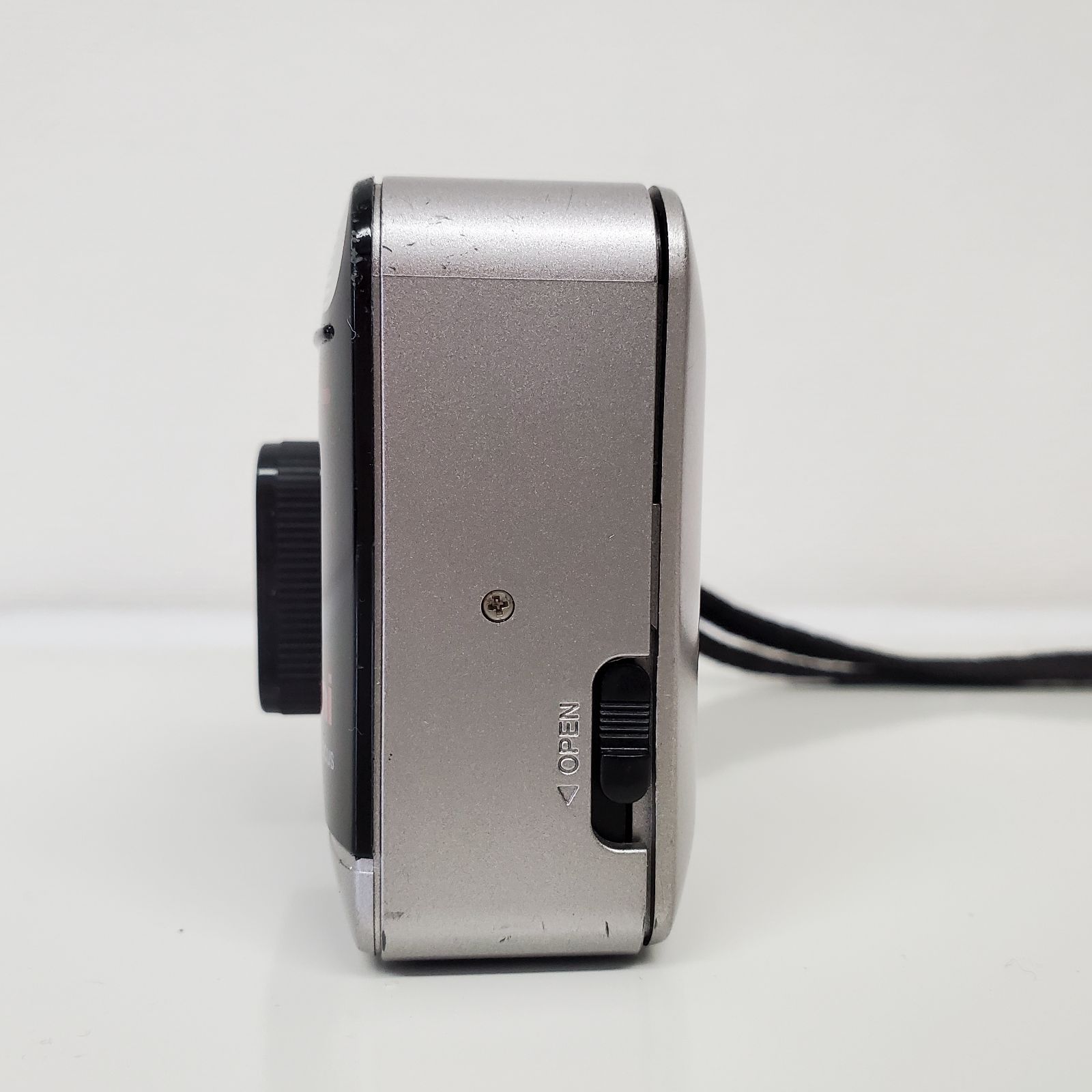 Konica Big Mini コンパクトカメラ 通電確認済み品 KONICA (コニカ) BIG mini ジャンク -｜トレファクONLINE