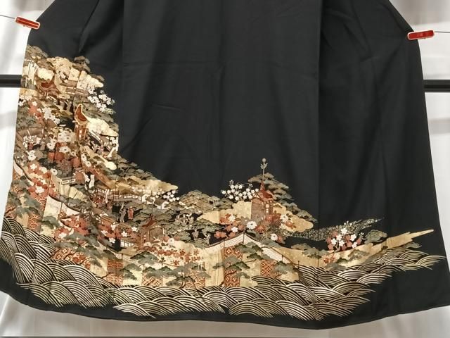 D687 黒留袖　華文　金彩　落款　正絹　着物　袷　　極美品 黒留袖 身丈152.5cm 裄丈64.5cm M 袷 千總 落款あり 華文 菱