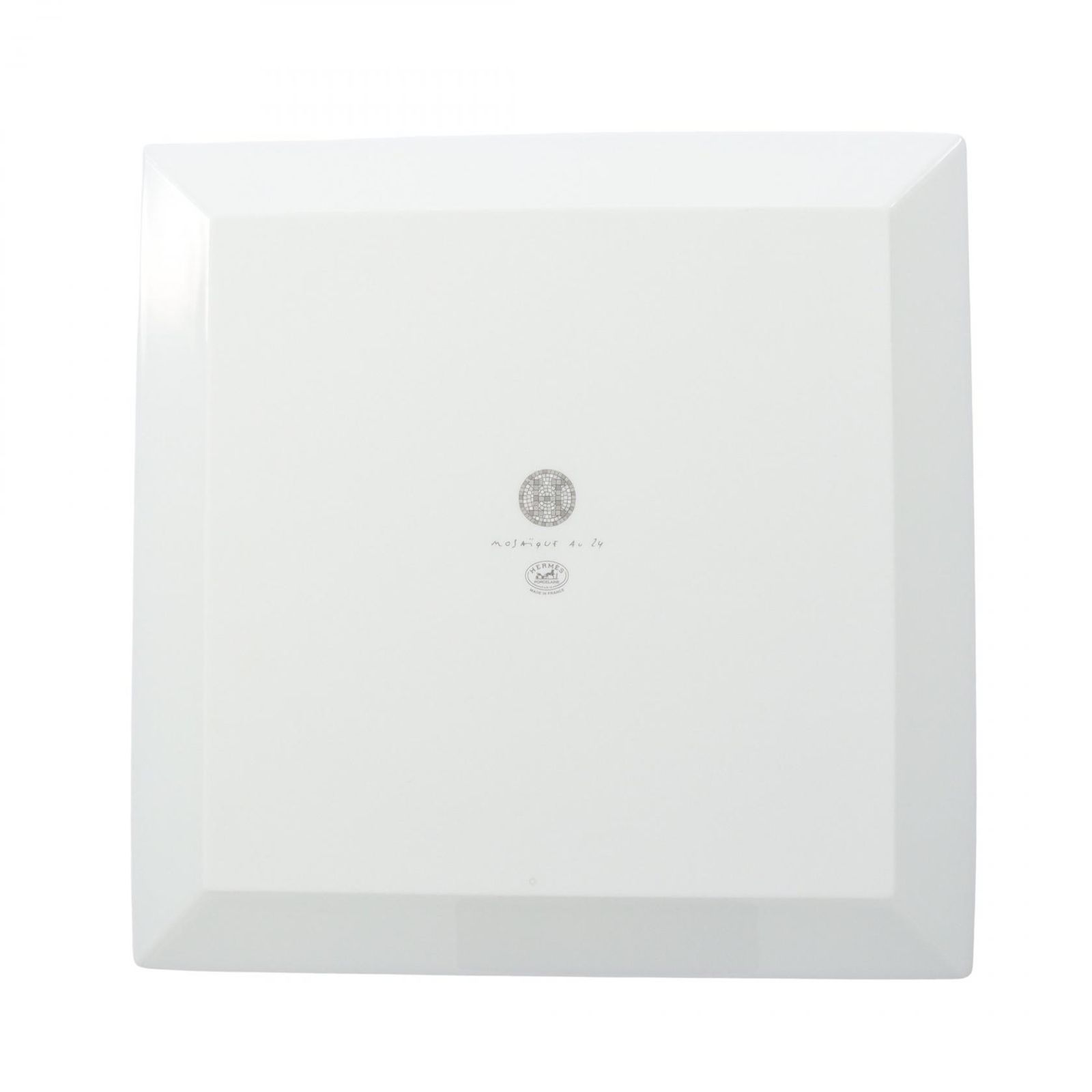 ホワイト|ブラック