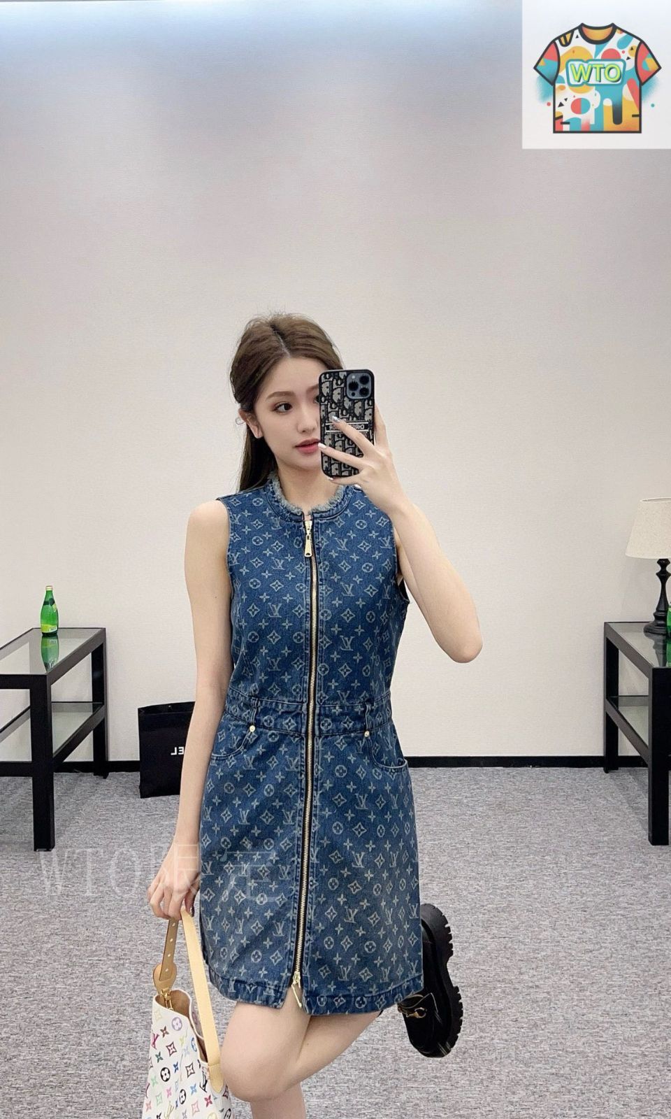 (試着のみ)ルイヴィトンのデニムワンピース 2023SS☆すぐ届く！【ルイヴィトン】LV×YK デニムドレス 関税込
