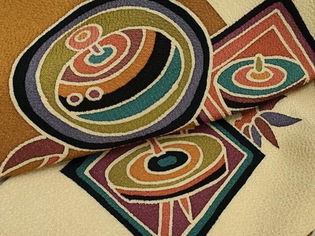 平和屋着物●九寸名古屋帯　作家物　型染　玩具文　独楽　コマ　鬼しぼ縮緬　正絹　逸品　DAAT0444ob 平和屋着物○九寸名古屋帯 作家物 型染 玩具文 独楽 コマ 鬼しぼ縮緬