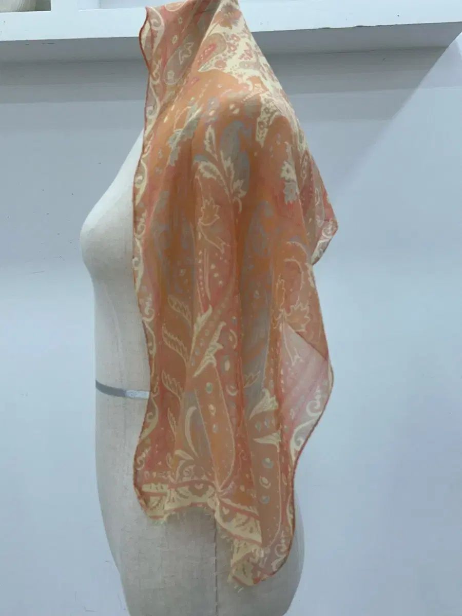 シルク マフラー