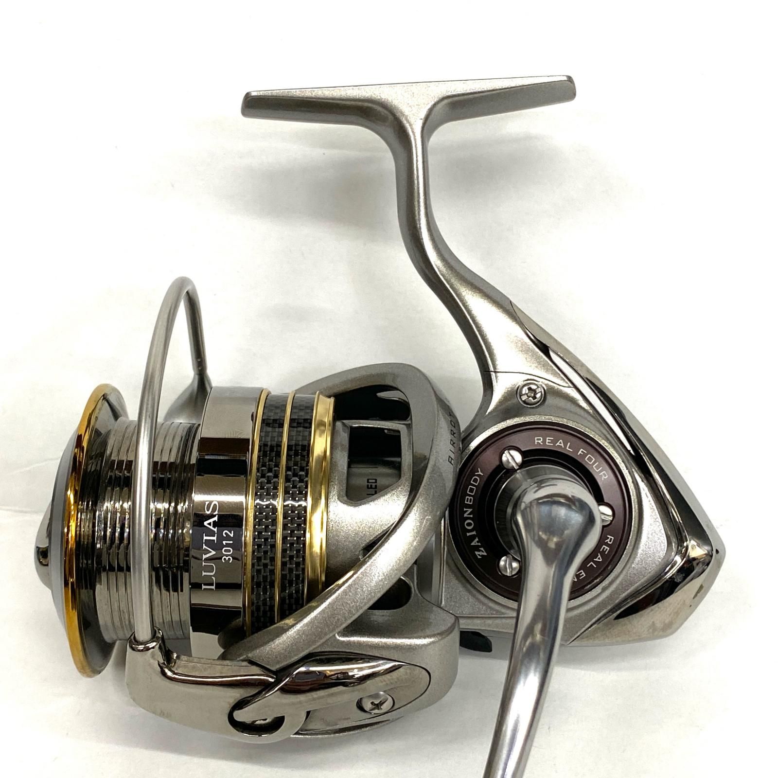 DAIWA ダイワ LUVIAS 3012H 中古リール DAIWA LUVIAS 3012