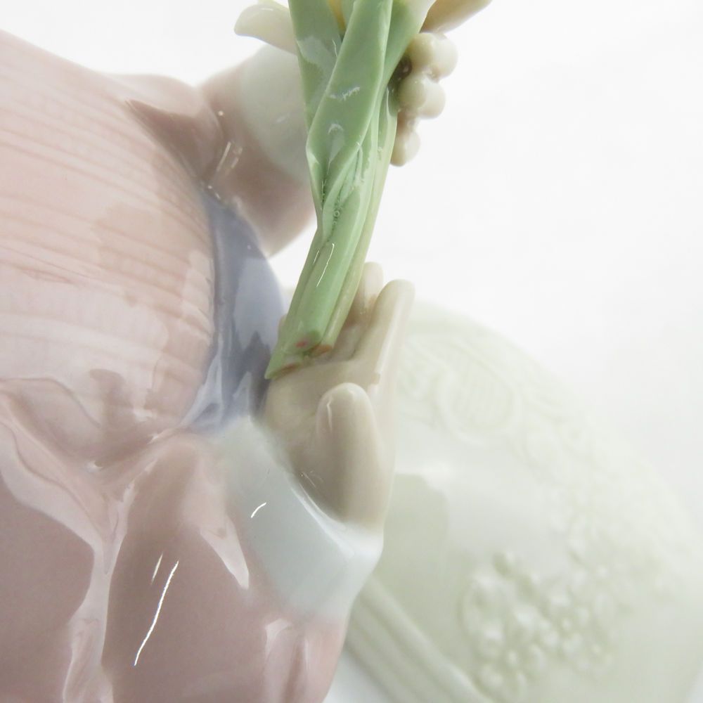 美品 LLADRO リヤドロ 6544「私の秘密」 TREASURES OF THE HEART 小物入れ 置物 陶器人形 SY9380S 