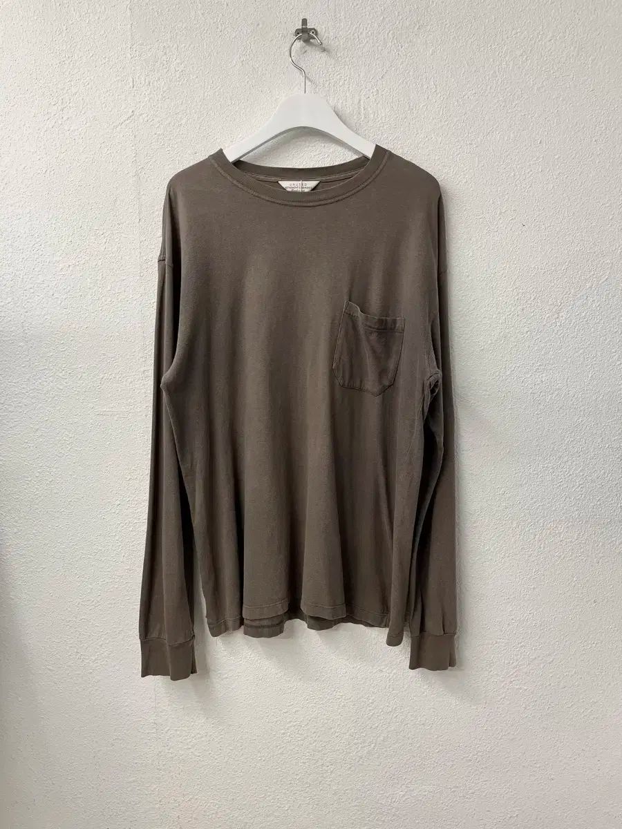 UN Pocket Long Sleeved Shirt