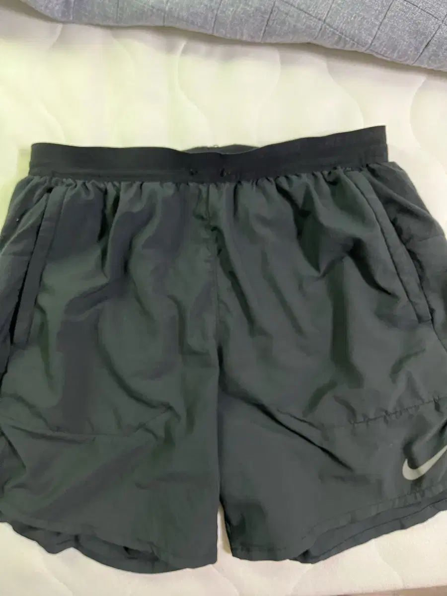 Nike ナイキ ドライフィット パンツ