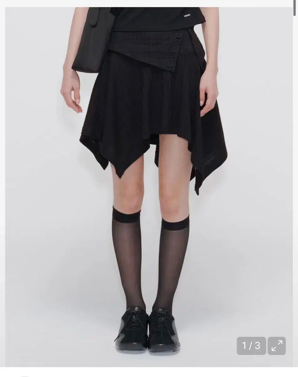 ミセキソウル アシンメトリー ミニスカート 黒