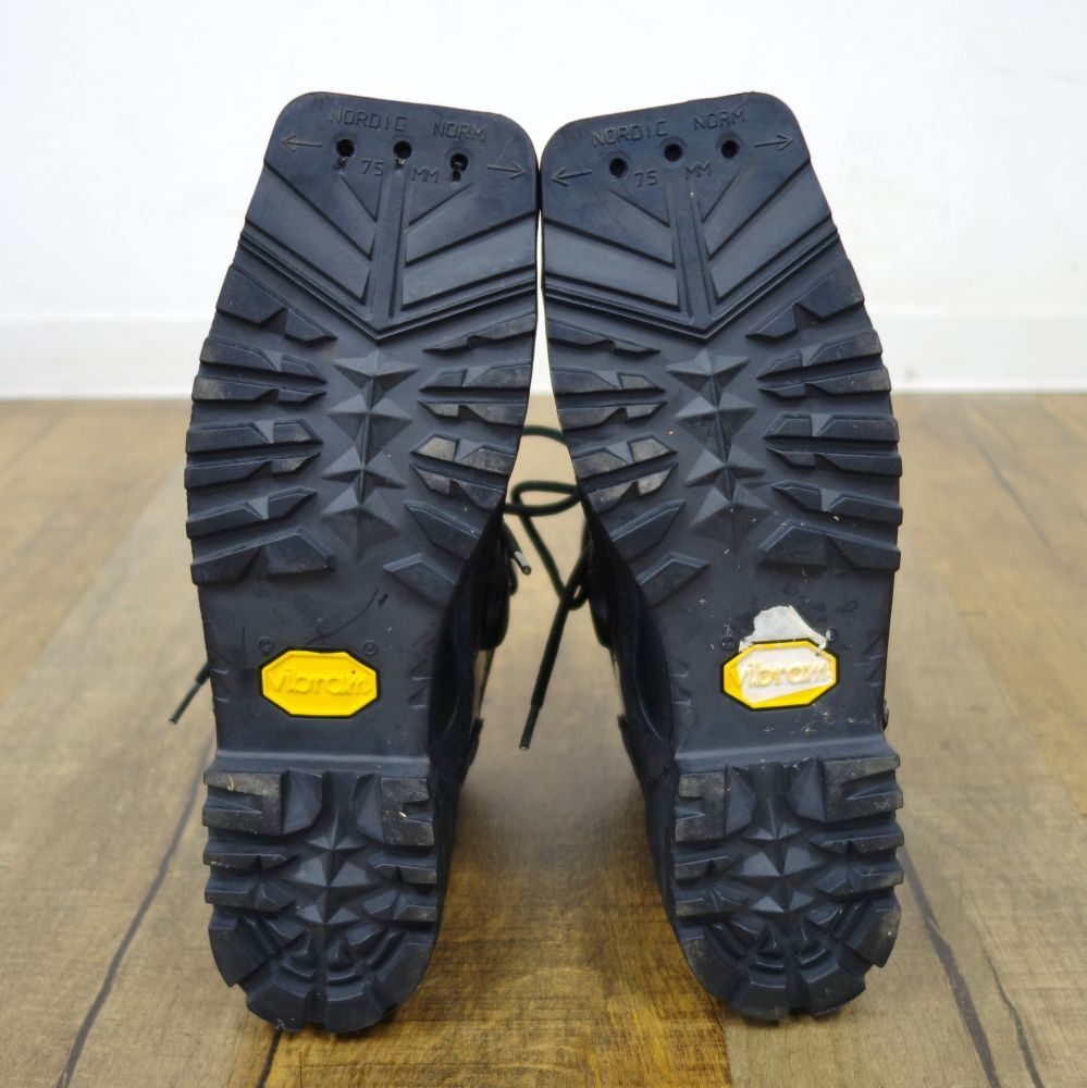 CRISPI SVARTEEN GTX 75mm 新品未使用 クリスピー CRISPI バックカントリー テレマーク ブーツ 75mm