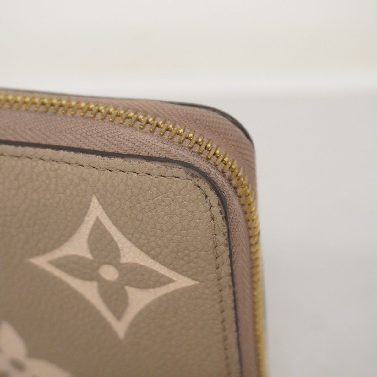 長財布 モノグラム