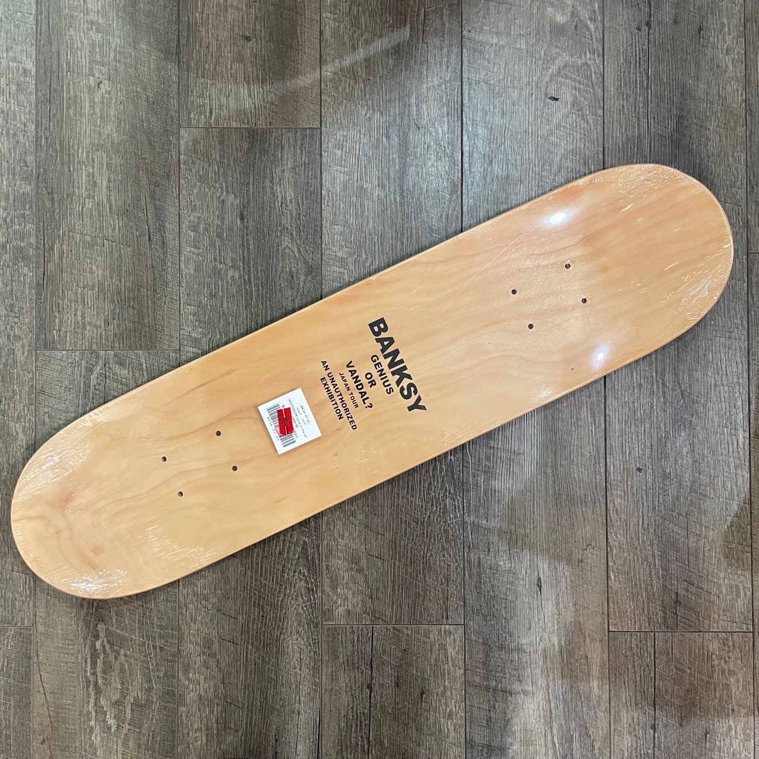 バンクシー スケート デッキ
