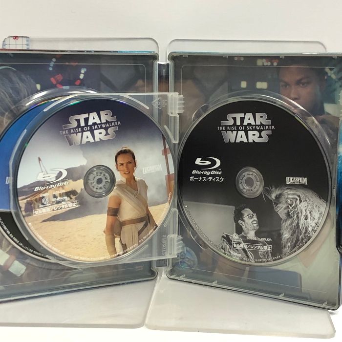 スター・ウォーズ/スカイウォーカーの夜明け 4K UHD MovieNEX スチールブック [4K ULTRA HD+3D+ブルーレイ]  [Blu-ray] ウォルト・ディズニー・ジャパン株式会社 デイジー・リドリー