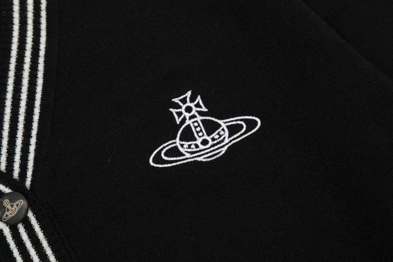 本日限定特価】Vivienne Westwood レディース カーディガン 土星