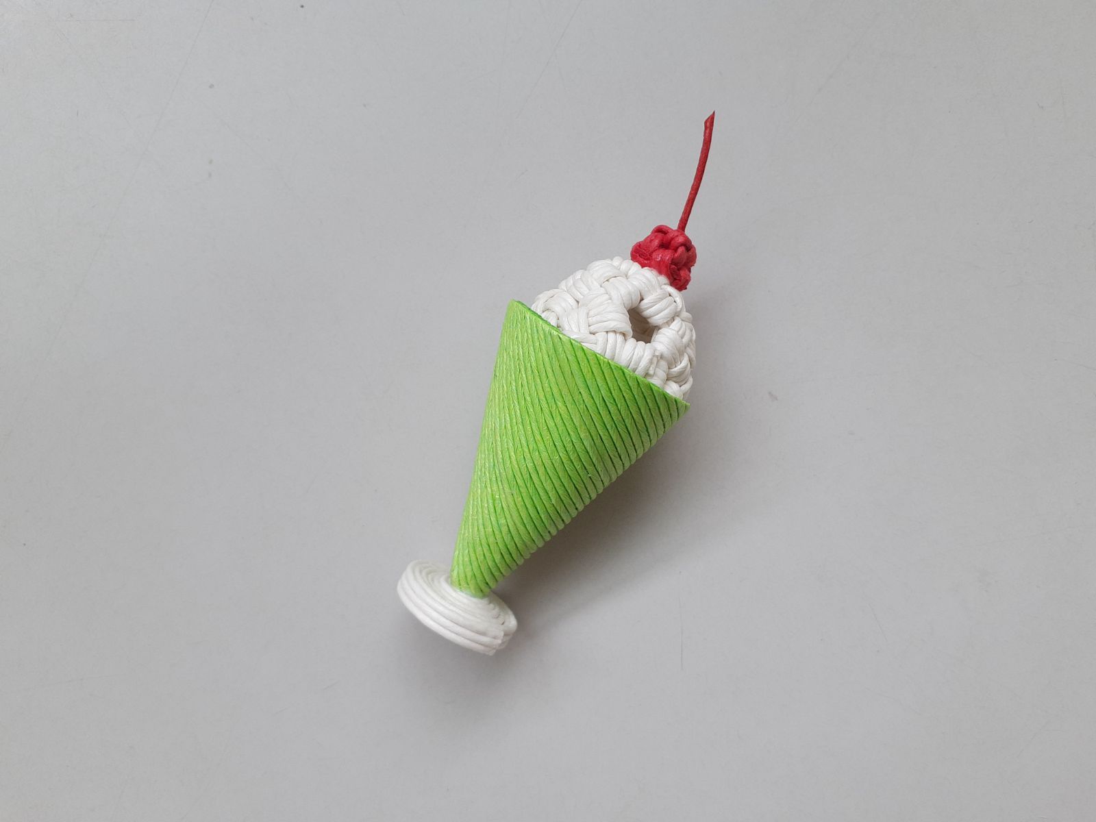 ミニチュアアイスクリーム屋さんエコクラフト・ハンドメイド・雑貨 : ミニチュア パン屋さん エコクラフト 紙バンド 樹脂粘土