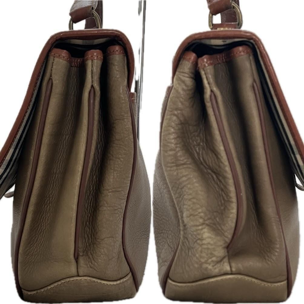 BURBERRY バーバリー ショルダーバッグ レザー メッセンジャー