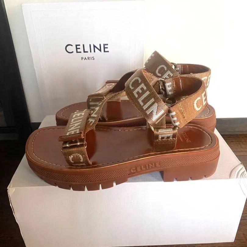 セリーヌ CELINE サンダル レオストラッピー ダークブラウン - メルカリ