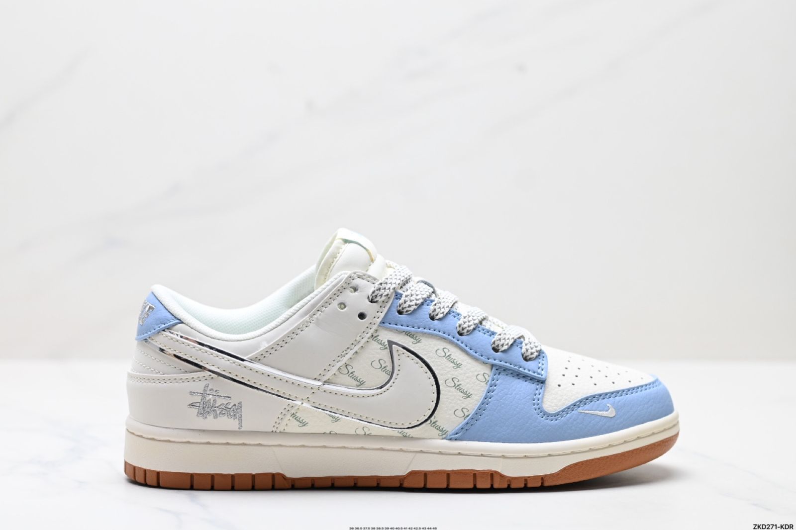Sun さま専用⭐︎Nike dunk low 未使用 210.jpg