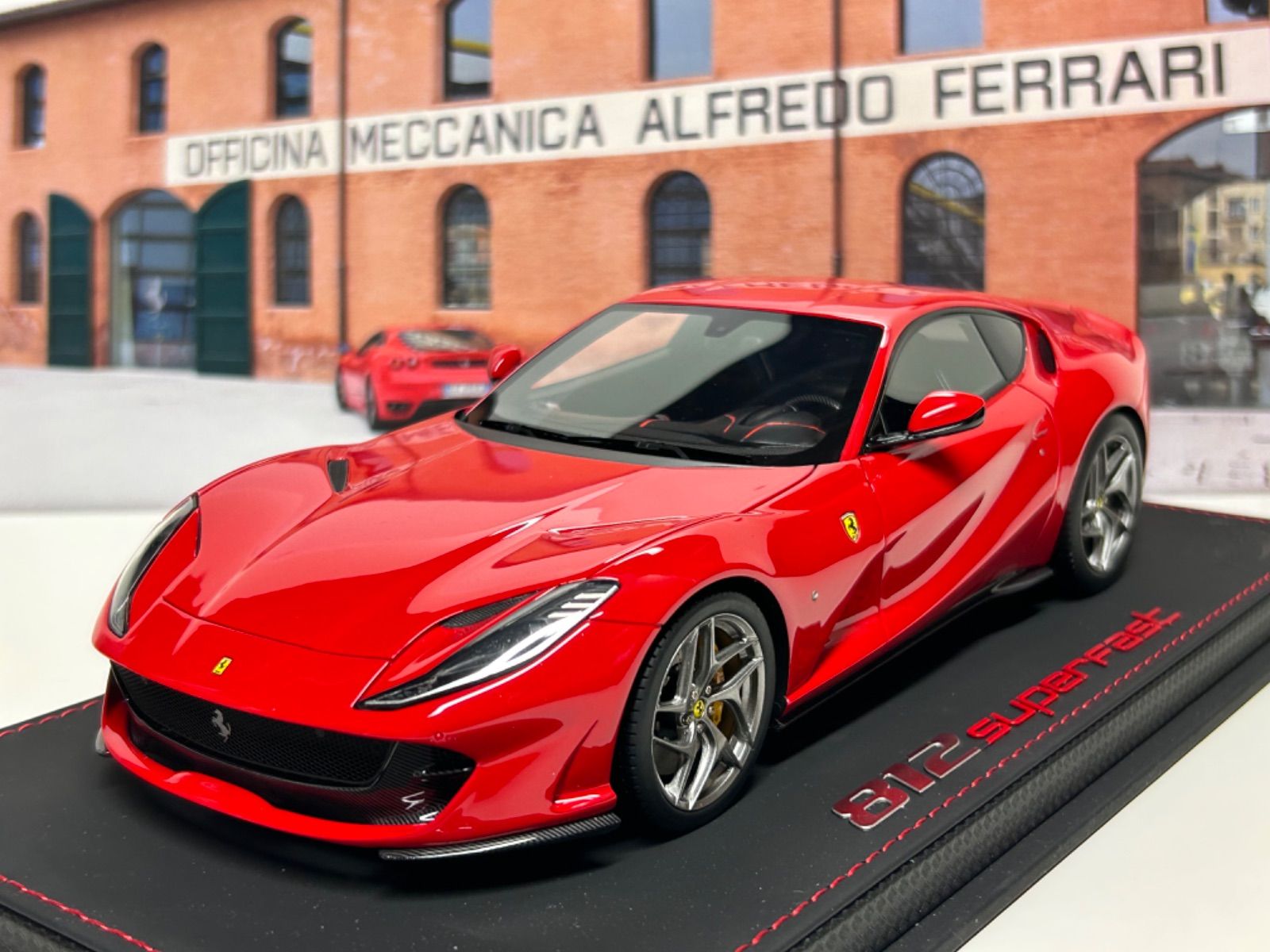 BBR フェラーリ812superfast 1/18 世界限定570台> [BBR] 1/18 フェラーリ 812superfast