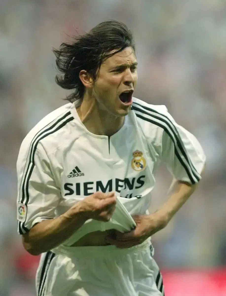 ロナウド サイン C・ロナウド直筆サイン入り額装ユニフォーム（ICOM