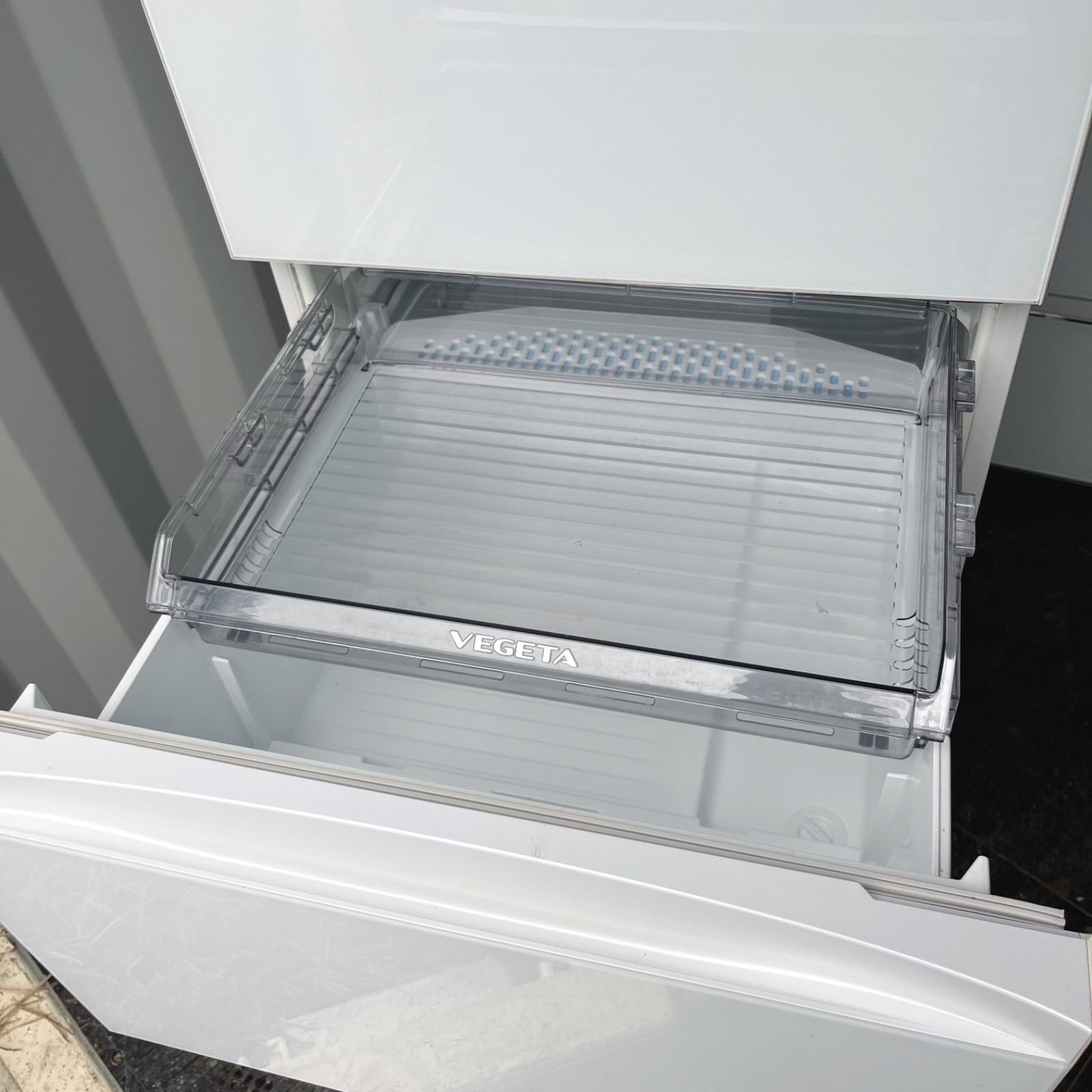 36取付無料！東芝ベジータ真ん中野菜室 自動製氷付きホワイト5ドア