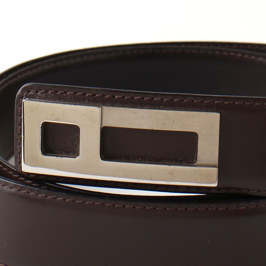 極美品 dunhill ダンヒル ベルト ブラウン ロゴ レザー 本革 型押し 極美品 dunhill ダンヒル ベルト ブラウン ロゴ レザー 本革 型押し