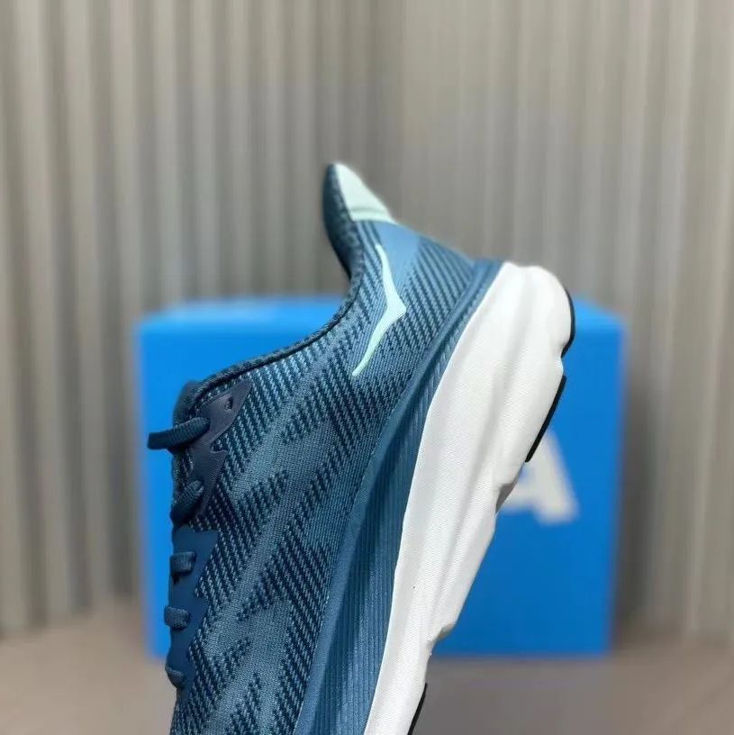 【人気商品・新品未使用】HOKA ONE ONE Clifton 9 ランニングシューズ スニーカー メンズ レディース ホカオネオネ CLIFTON9 HOKA 21