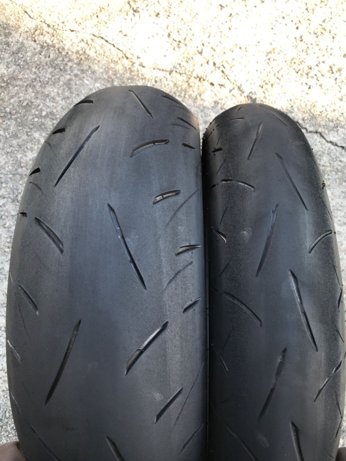 ダンロップ ロードスポーツ2 前後セット 120/70ZR17 180/55ZR17