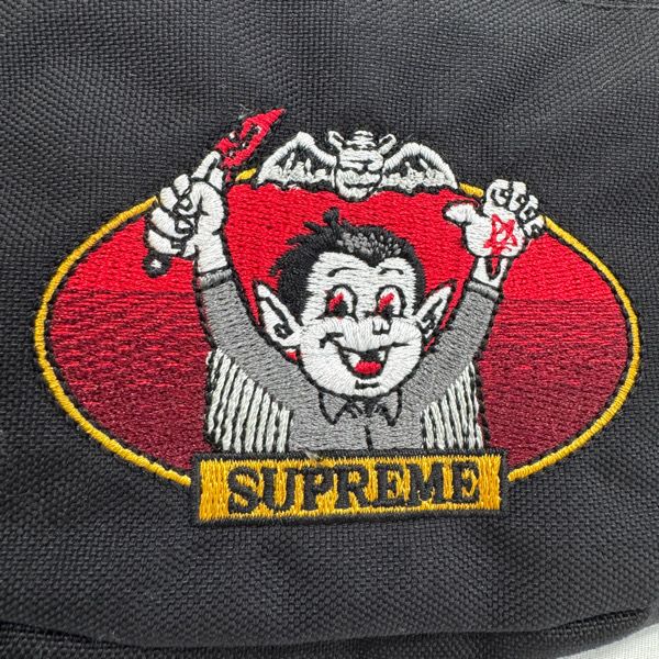 SUPREMEシュプリーム 21SS VAMPIRE BOY WAIST BAG Supreme Vampire Boy Waist Bag (SS21) - $58