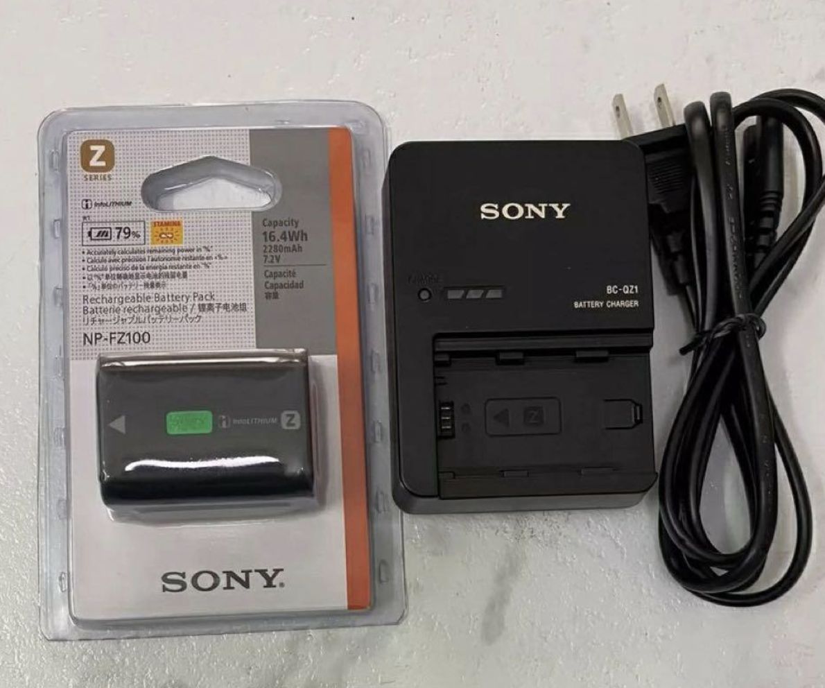 SONY NP-FZ100 バッテリーと充電器セット—PSE認証です