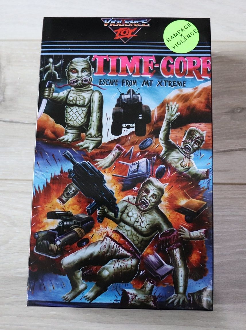 TIMEGORE箱付きRANPAGETOY×VIOLENCETOYワンオフソフビ Amazon.co.jp: TIMEGORE箱付きRANPAGETOY×VIOLENCETOYワンオフ