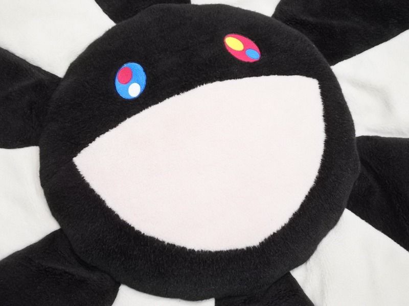 KAIKAIKIKI カイカイキキ ぬいぐるみ クッション フラワー 村上