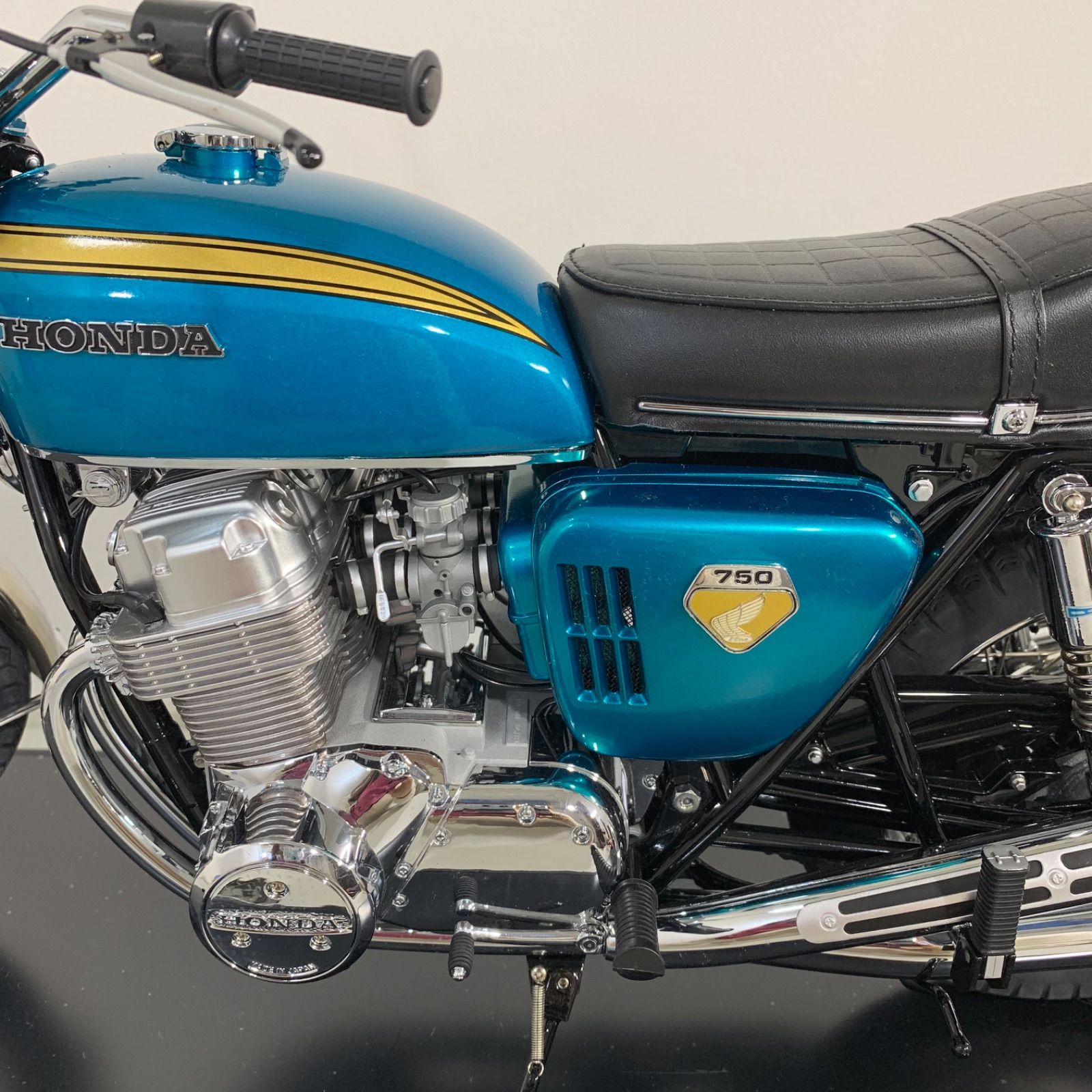 ディアゴスティーニ CB750 ジャンク品 デアゴスティーニ 1/4 ホンダCB750 ジャンク品の改修②