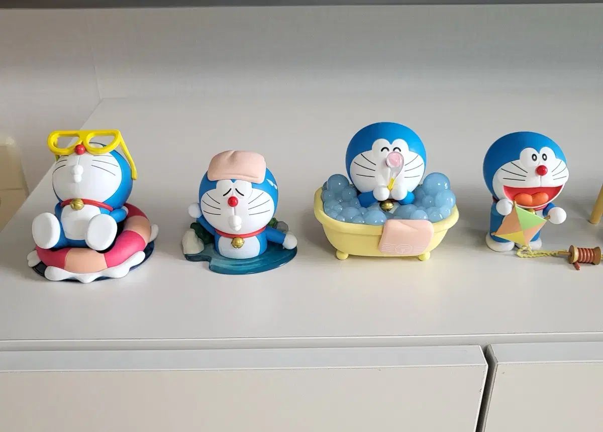 ドラえもん 8 種 フィギュア まとめ売り 出品 絶版 1996年 ザ