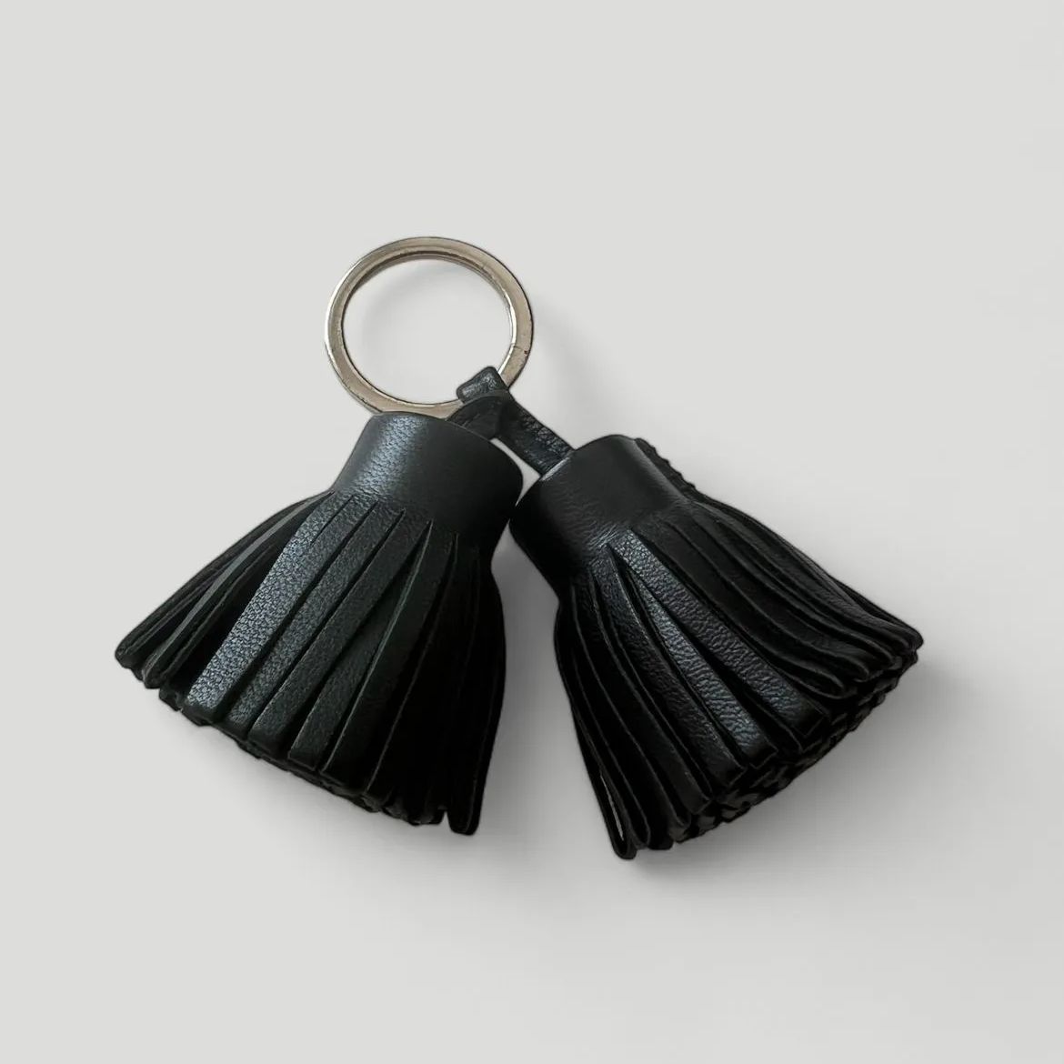 HERMES エルメス　カルメンデュオ　チャーム　フリンジ HERMES エルメス カルメンデュオ チャーム フリンジ HERMES