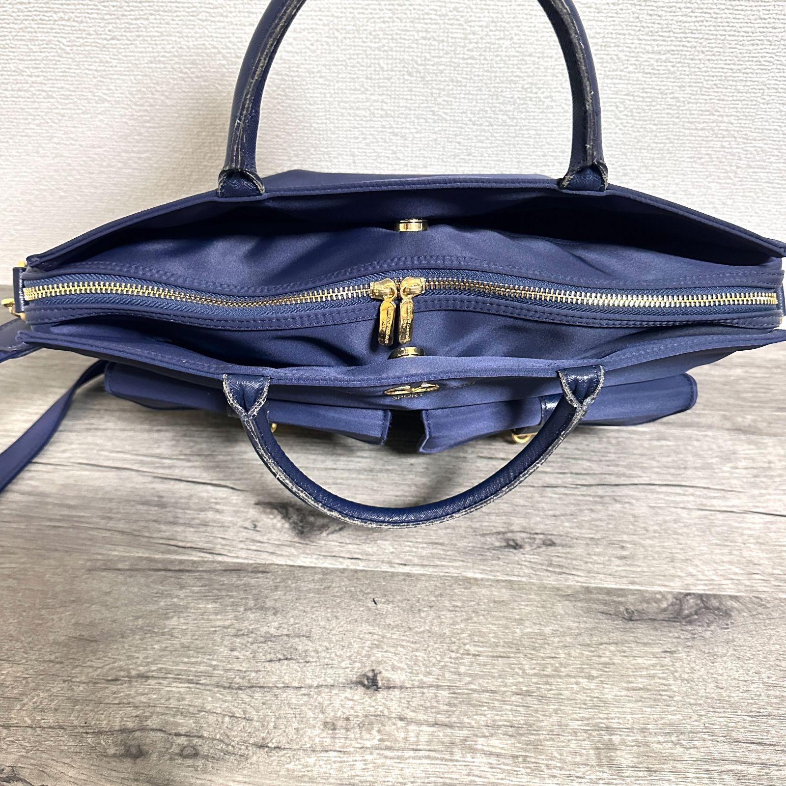 valentino garavani sport ヴァレンティノガラヴァーニ バレンティノ 