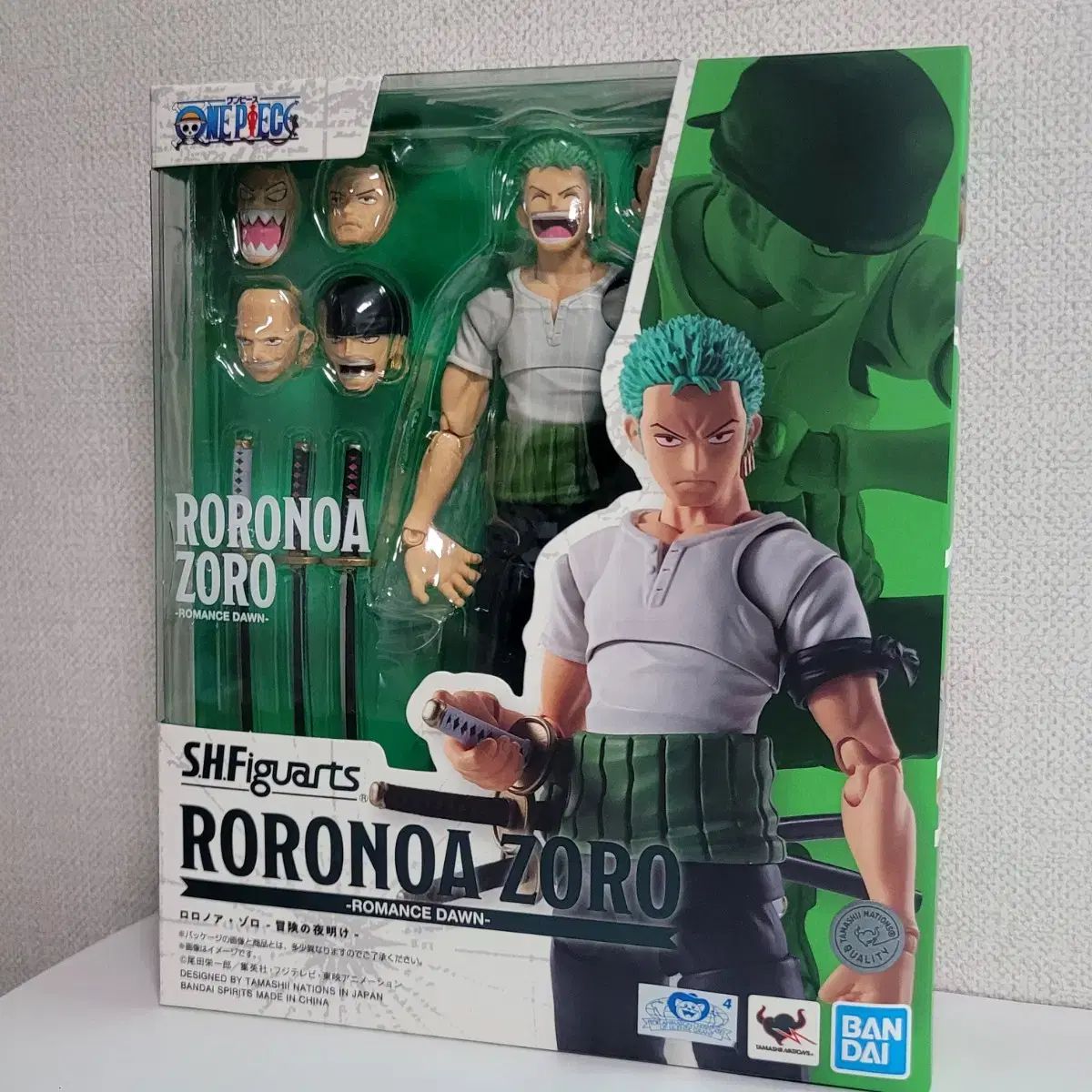 ONE PIECE ワンピース ゾロ SHF アクション バリアブル フィギュア アドベンチャーの 夜明け